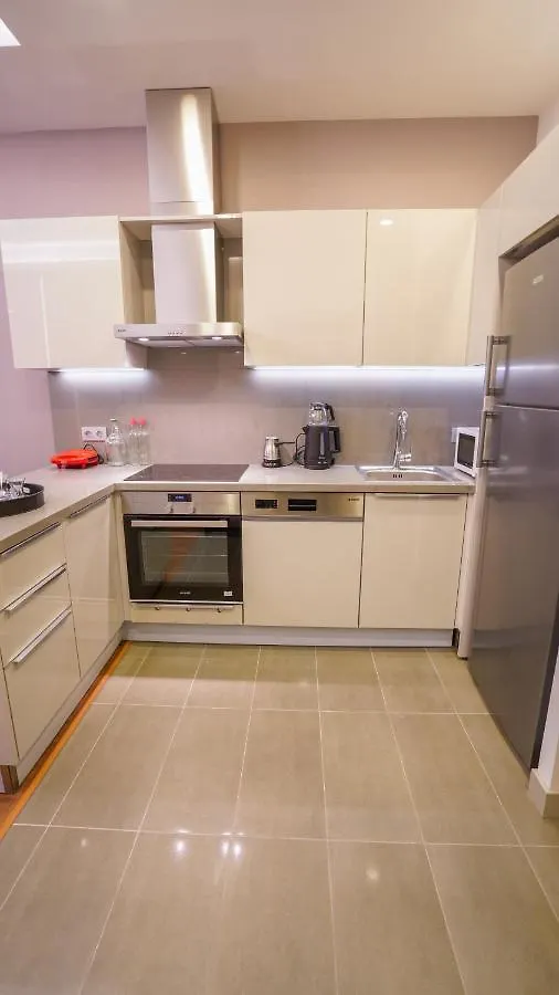 איסטמבול Polat Tower Residence דירה